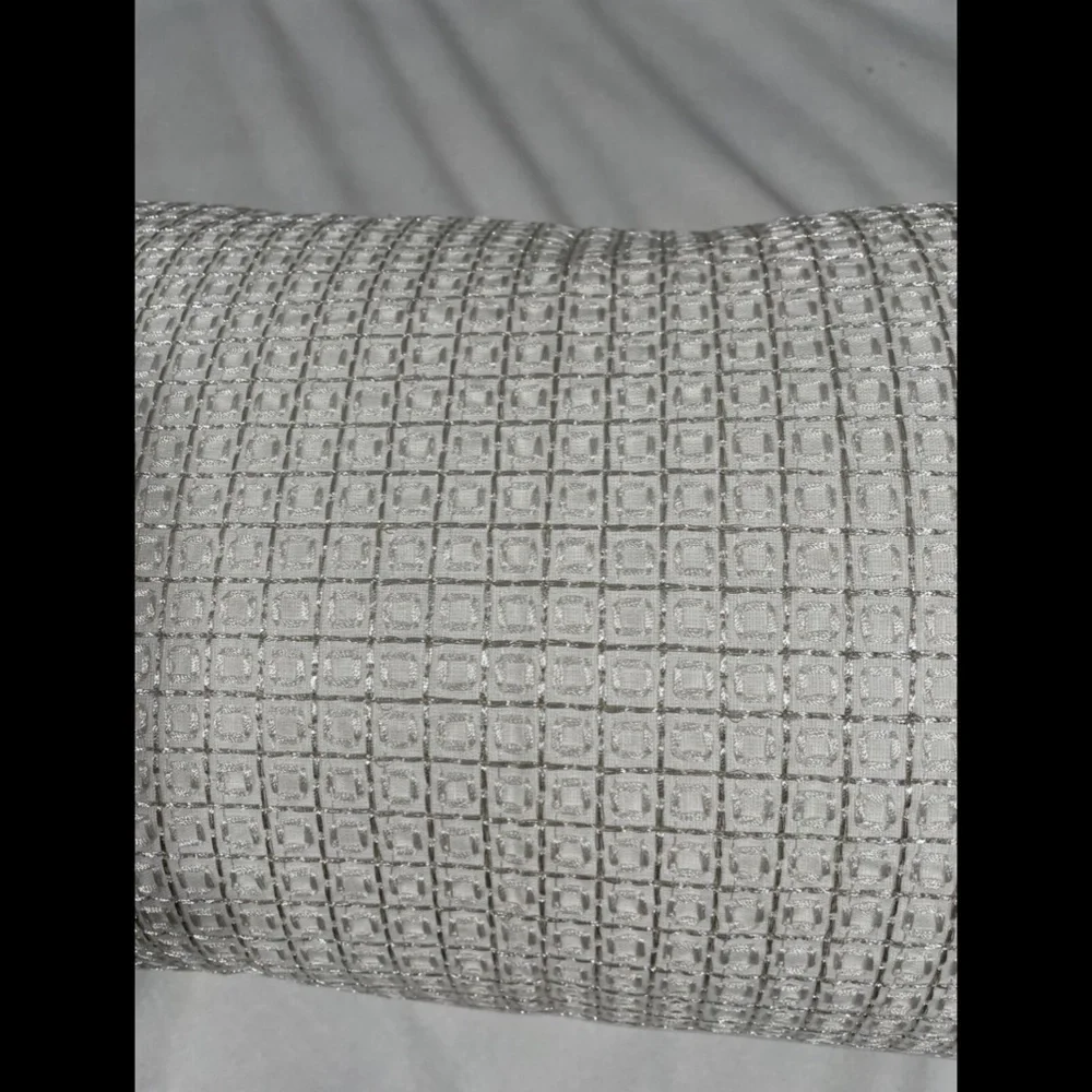 NEW Decorative‎ Pillow for Hudson Park HP Seed Stitch Trellis